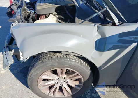 2018 Chrysler 300 Touring from USA, damaged, VIN 2C3CCAAG0JH190230